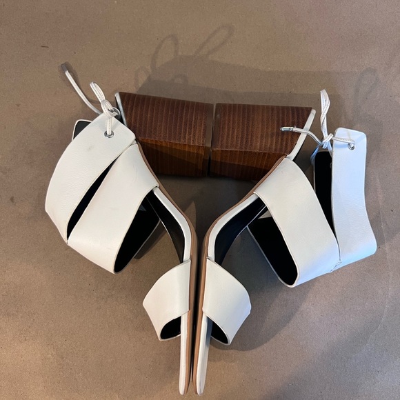 REBECCA MINKOFF Women's Sahara Shiny Calf Christy Heeled Sandals White US 11 M - Picture 7 of 12